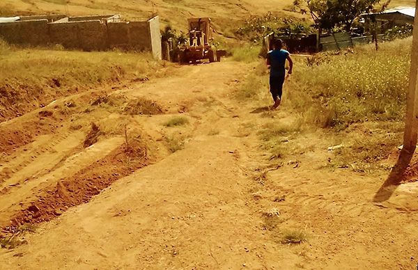 Con colectas reparan calles en Valles Centrales