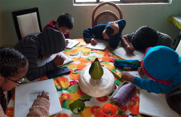 Imparte Antorcha taller de dibujo a niños de Guanajuato