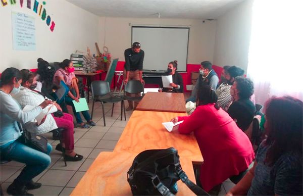 Antorchistas de Tlaxcala gestionan descuento en agua potable