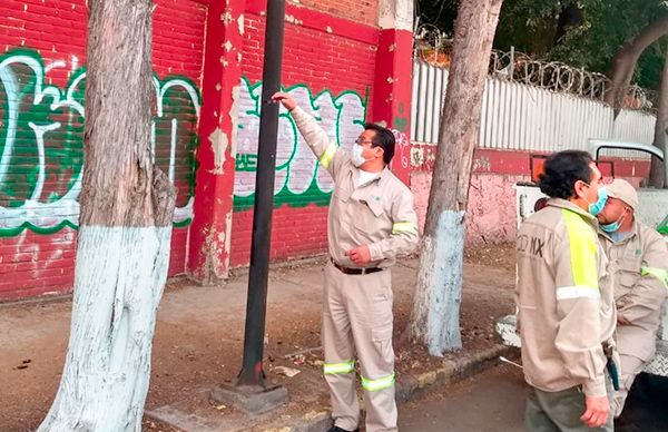 Antorcha logra reparación de luminarias en Iztacalco