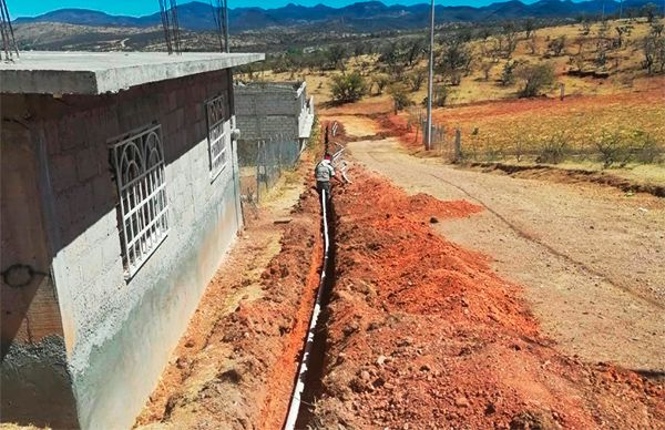 Consiguen ampliación de agua potable antorchistas de la sección sexta