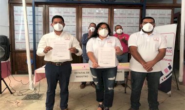 Antorchista se registra como aspirante a la alcaldía de Jilotepec