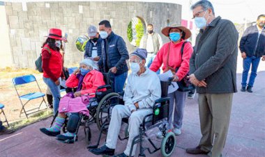 Arranca programa de vacunación contra la covid-19 en Chimalhuacán