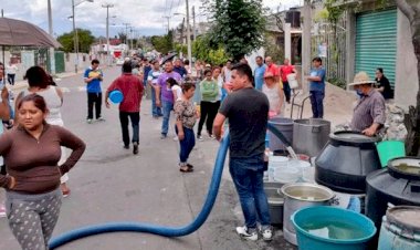 Lleva Antorcha agua a Iztapalapa