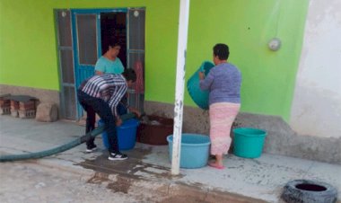 Familias de Lagos de Moreno reciben agua por gestión de Antorcha