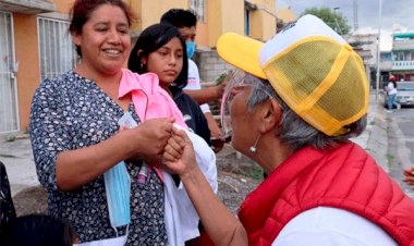 Recorre Soraya Córdova calles de Galaxia Castillotla