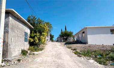 Exigen drenaje y pavimentación de calles, sector de colonia el Mirador en Galeana