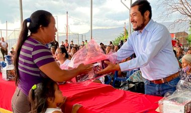 Antorcha celebra a mujeres impulsoras de la lucha social 