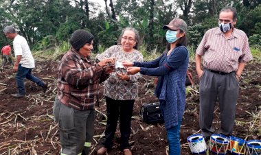 Realizan actividades económicas para solventar la lucha del pueblo