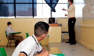 Improvisado regreso a clases, un atentado más de la 4T