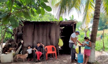 Supervisa Codesvi casas de Champotón para beneficio de piso firme