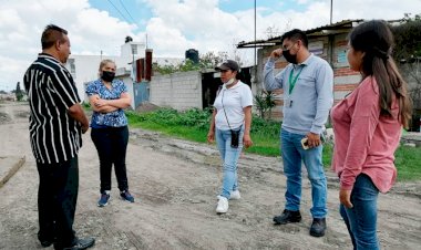 Denuncian vecinos desabasto de agua potable