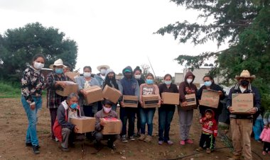 Lleva Antorcha despensas a Las cuevas, en Tlaxcala