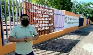 Exigen en Acatlán vacunación para estudiantes