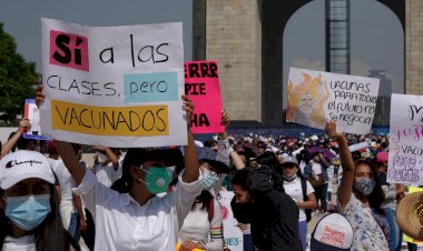 Un millón de alumnos en riesgo por el regreso a clases en Nuevo León 