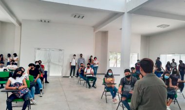 Trabajo estudiantil, necesario para retorno a clases