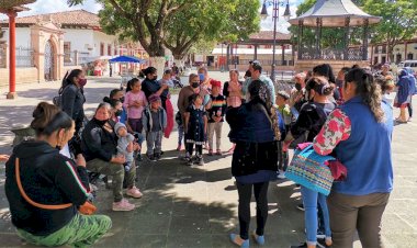 Pactan autoridades y antorchistas pago a maestros de la región