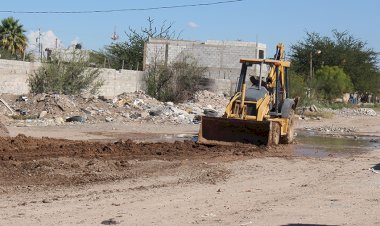 Hartazgo en colonia Zaragoza Sur por baches 