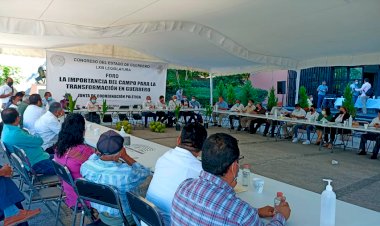 Se realiza con éxito el foro “La importancia del campo para la transformación de Guerrero”