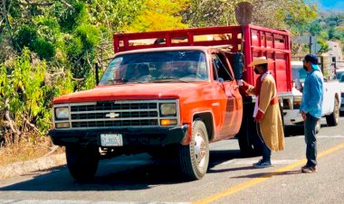 En el Sierra Sur recaudan fondos para la lucha social