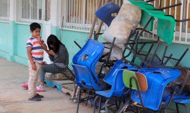 Necesario vacunar a niños, afirma Héctor Álvarez Ortiz