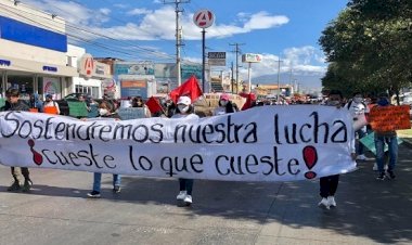 Antorcha Magisterial marcha contra la injusticia