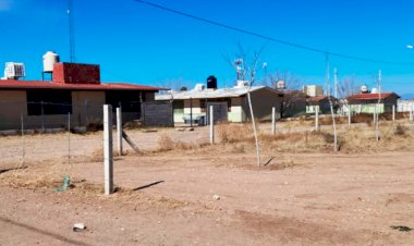 Sin pavimentar calles en la colonia 11 de Febrero