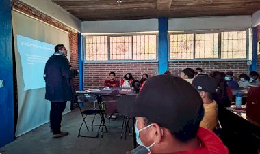 Imparten conferencia sobre sexualidad a estudiantes de bachillerato José Vasconcelos