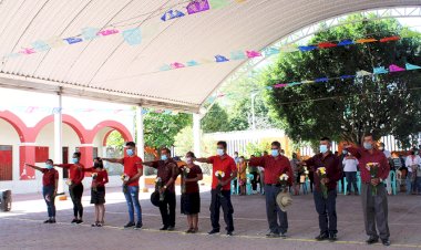 Cirilo Sánchez asume en la presidencia auxiliar de Olomatlán