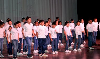 Escuelas antorchistas participan en el Concurso de Poesía Coral Infantil