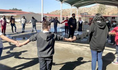 Estudiantes de Tijuana rechazan cancelación de Escuelas de Tiempo Completo