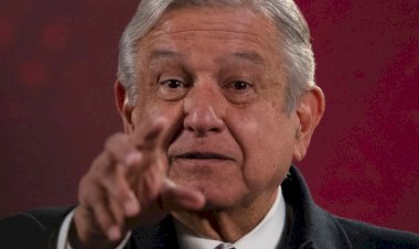 Los santitos de AMLO