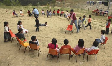 Escuelas normales rurales, de proyecto revolucionario a enemigas del Estado