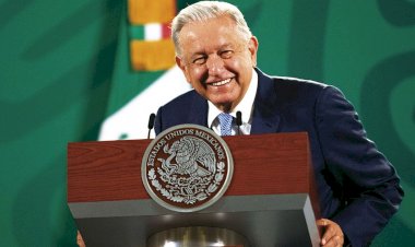 AMLO, su dicha de competir consigo mismo y ser el vencedor 