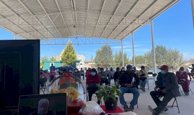 Delegado de Pozos, atiende Junta de Participación Ciudadana