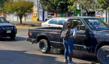 Universitarios sin apoyo municipal