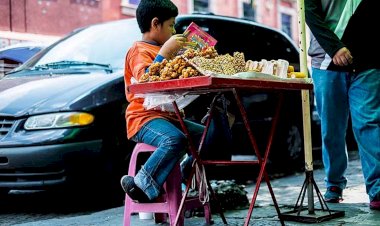 Ambulantes de Puebla, entre desempleo y acoso gubernamental