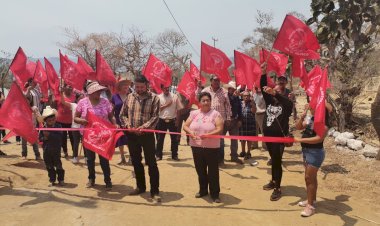 Con electrificación, cambian el futuro de familias de San Gabriel