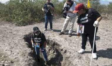 Más de 100 mil desaparecidos y más pobres en México