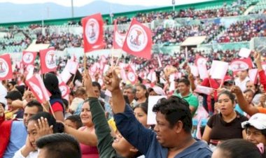 Amenazas contra antorchistas y calumnias del poder