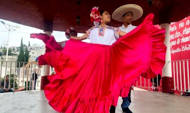 Antorcha Chicoloapan promueve la cultura entre niños y jóvenes