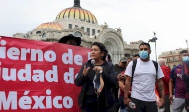 Artistas de la CDMX protestan con caravana cultural contra mal gobierno de Claudia Sheinbaum