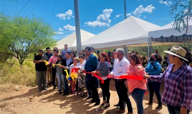 Inauguran obras en colonia antorchista de Valparaíso