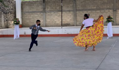 Cierra ciclo escolar primaria antorchista