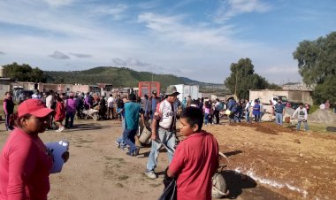 Apoyan pobladores de Chicoloapan construcción de escuela 