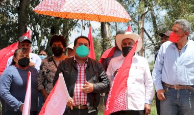 Amplían red de drenaje sanitario en Malacatepec