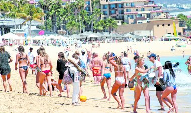 Nuevo impuesto para turistas que visitan Los Cabos