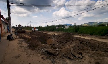 Antorcha gestiona pavimentación de calles en la colonia Prados de Santa Lucía