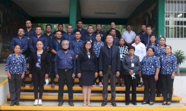 Escuelas antorchistas de Tecomatlán imparten educación integral