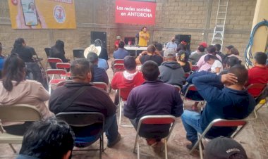 “Las redes sociales en Antorcha deben servir para concientizar al pueblo”: Aquiles Montaño